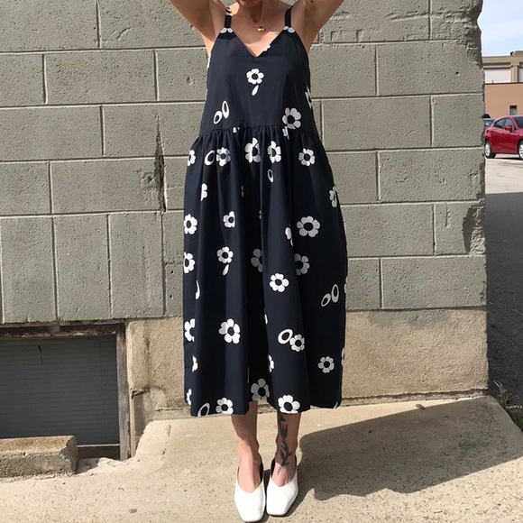 mr. larkin Dresses & Skirts - NWT Mr. Larkin Opal Dress Flower Ink Small